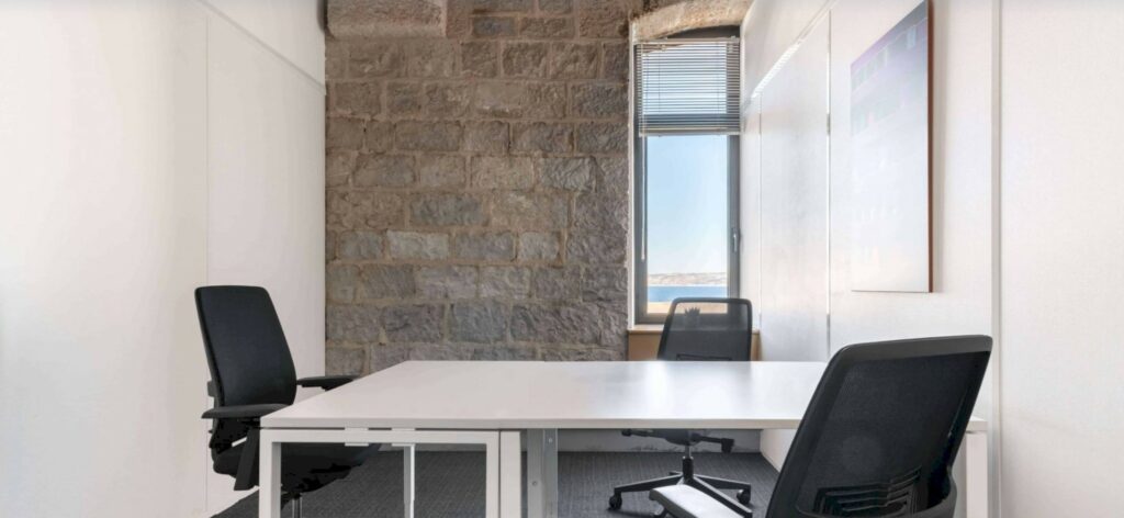 regus bureau vue mer